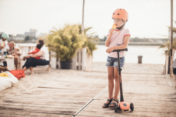 SCOOT AND RIDE - Trotineta HighwayKick 3 Pliabila, 3-6 ani, Peach, roti luminoase [5]