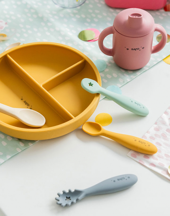 Set diversificare bebeluși, silicon alimentar premium, 4 piese – farfurie sectionata, linguriță, furculita, cană –  “Food & Fun” Mint [4]