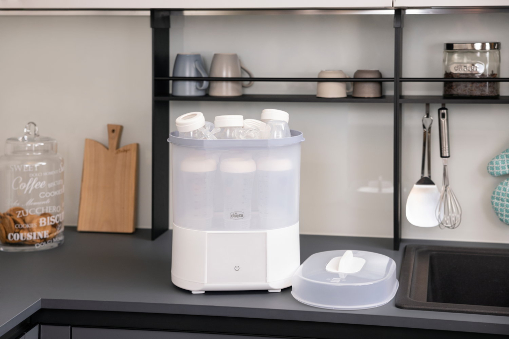 Sterilizator electric digital Chicco cu uscator biberoane si accesorii mici, 0luni+ [8]