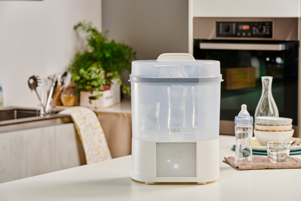 Sterilizator electric digital Chicco cu uscator biberoane si accesorii mici, 0luni+ [3]
