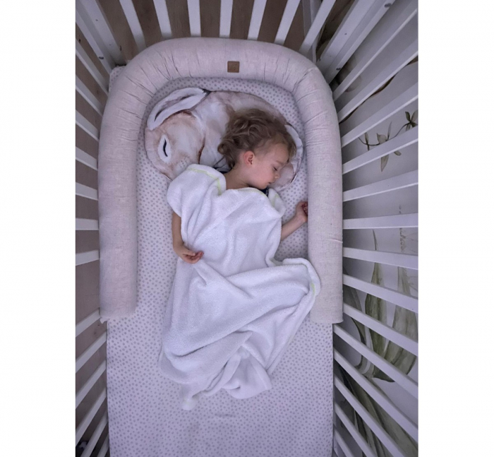 Suport de dormit Babynest 2in1 bara protectie patut Premium In Sepia Rose by BabySteps, 95x53 cm [7]