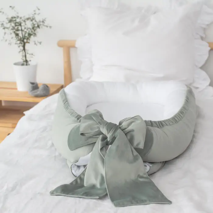 Suport de dormit Babynest Premium Bumbac Organic si Catifea Mint cu Funda by BabyLy, 80x50 cm [2]