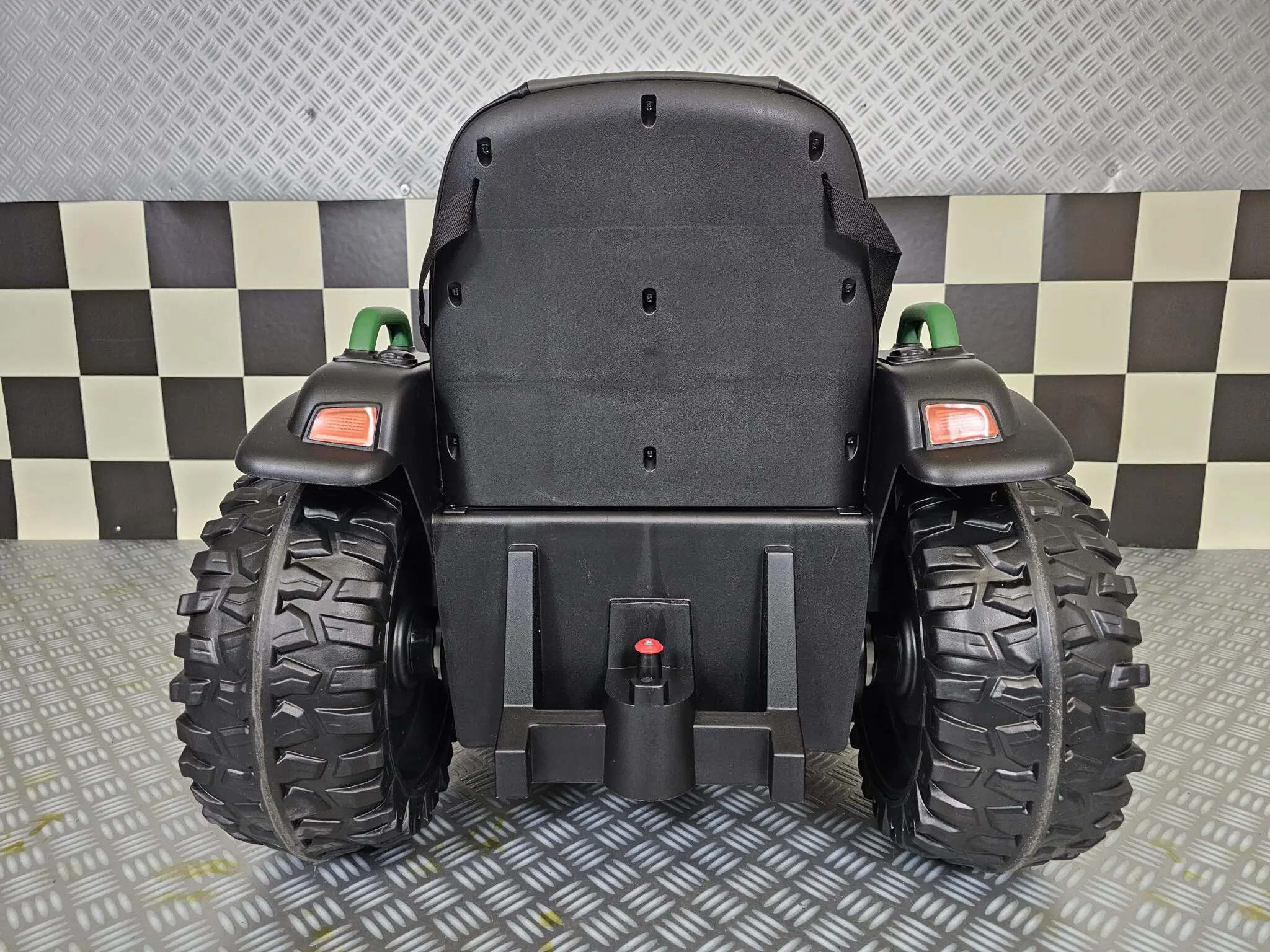 Tractor Electric pentru Copii Farmer 12V Verde, cu Remorcă Detașabilă și Telecomandă 2.4G – Roți EVA, Scaun Piele | 3-6 Ani [9]