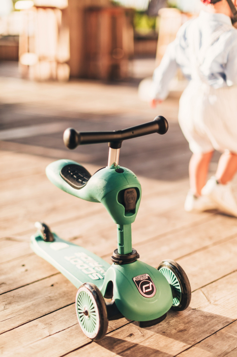 Trotineta copii cu sezut, transformabila 2in1, HighwayKick 1 Forest, 1-5 ani, pana la 50 kg, Scoot & Ride [24]
