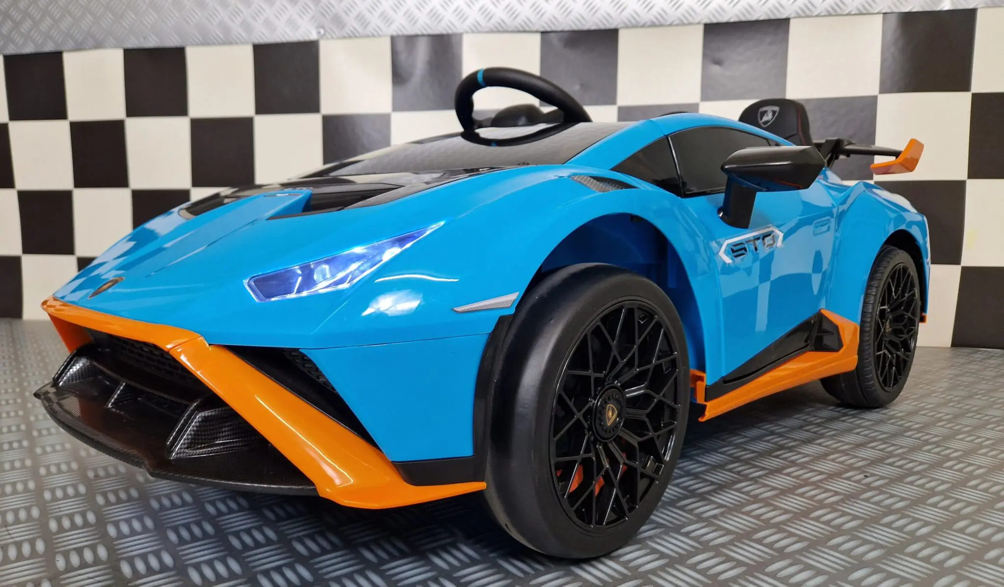 Mașinuță Electrică Copii Lamborghini Huracan STO 12V, Funcție Drift, Telecomandă 2.4G, Bluetooth, USB, Șa Piele, 3-5 ani [6]