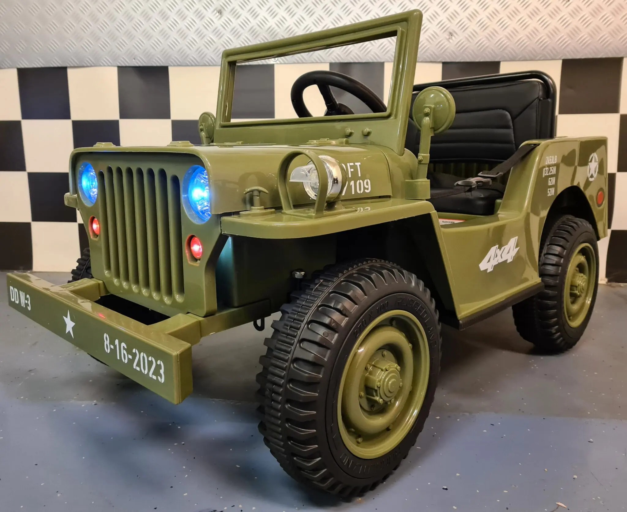 Jeep Electric pentru Copii Willy 12V Verde Militar, Design Retro – Telecomandă 2.4G, 4 Motoare | 3-5 Ani [1]