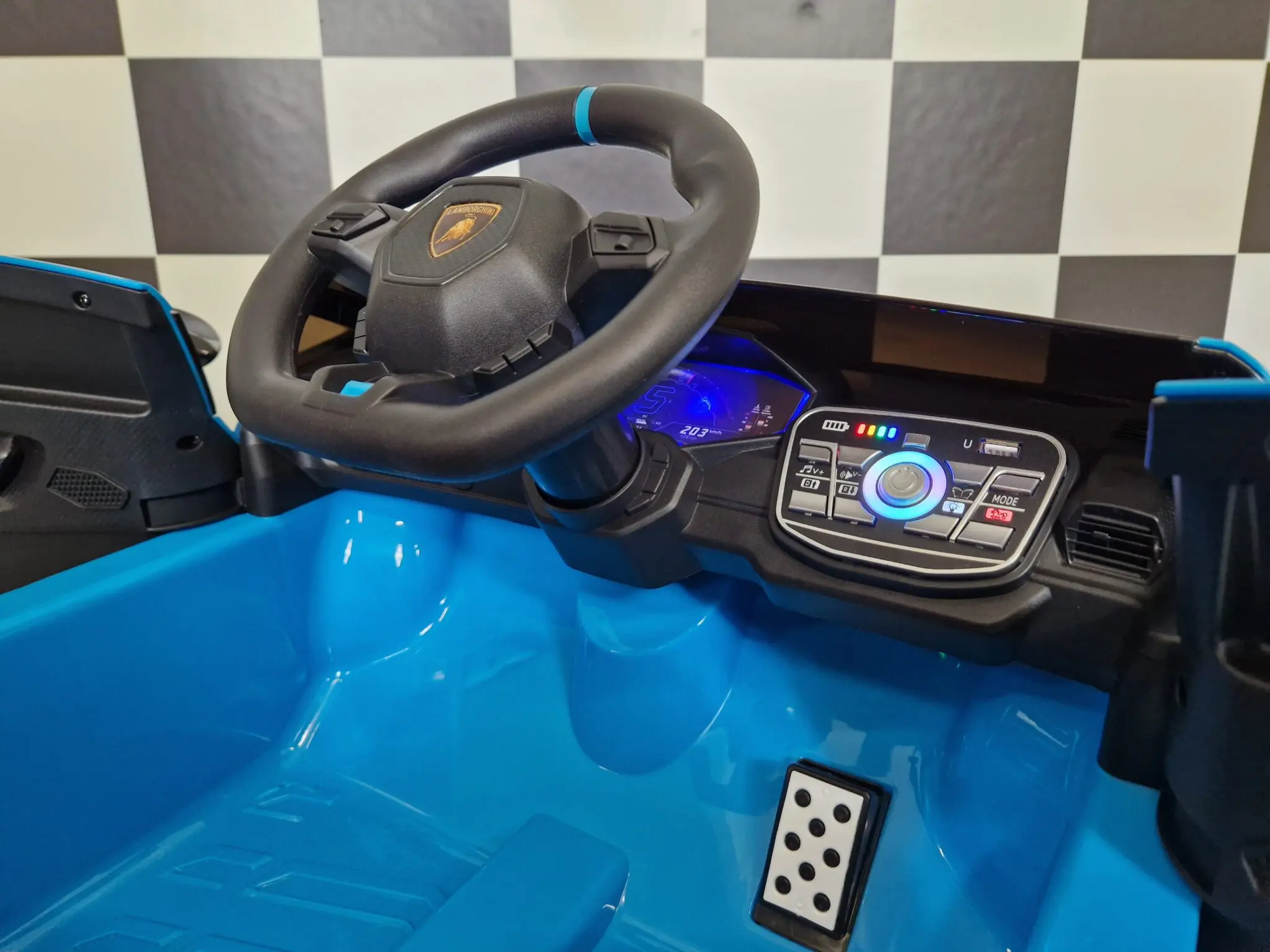 Mașinuță Electrică Copii Lamborghini Huracan STO 12V, Funcție Drift, Telecomandă 2.4G, Bluetooth, USB, Șa Piele, 3-5 ani [13]