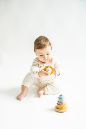 Jucarie din lemn FSC pentru stivuire, Saro Baby [9]