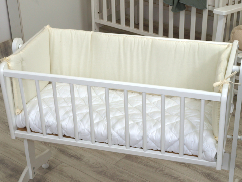 Aparatoare patut - Apărătoare pătuț 90x40 cm, 170 cm, BabySoft hipoalergenică, bumbac 100%, model Cream| Protecție sigură și confort