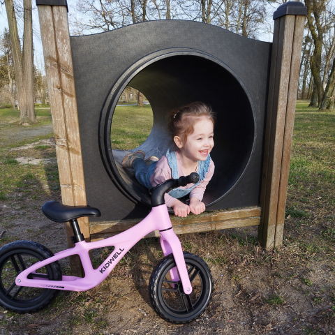 Bicicleta de echilibru fara pedale pentru copii, reglabila si roti Eva, ultra-usoara, Jogo Pink [8]