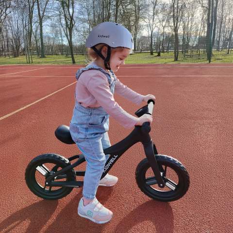 Bicicleta de echilibru fara pedale pentru copii, reglabila si roti Eva, ultra-usoara, Jogo Black [11]
