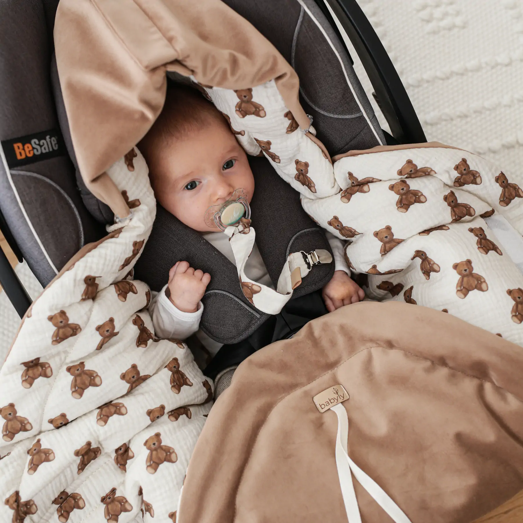 Paturici - Car Seat Swaddle – Teddy Bears | Păturică practică și confortabilă pentru scaun auto