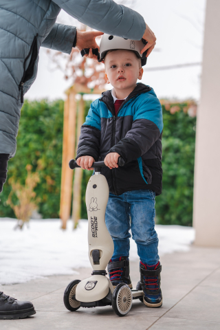 Casca de protectie pentru copii, sistem de reglare magnetic cu led, XXS-S, 45-51 cm, 1 an+, Miffy Ash, Scoot & Ride [8]