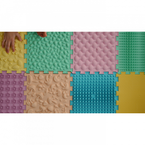 Covoraș ortopedic Puzzle „Mix” 8 elemente Pastel – joacă sănătoasă și reflexoterapie pentru toată familia - Copie [8]