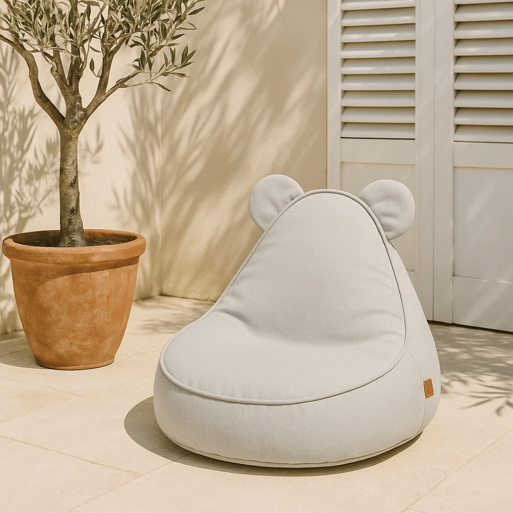 Fotolii - Puf Premium Copii MeowBaby® Outzy Teddy FeatherFog Gray – Bean Bag Indoor & Outdoor cu Urechi Teddy pentru Relaxare și Joacă