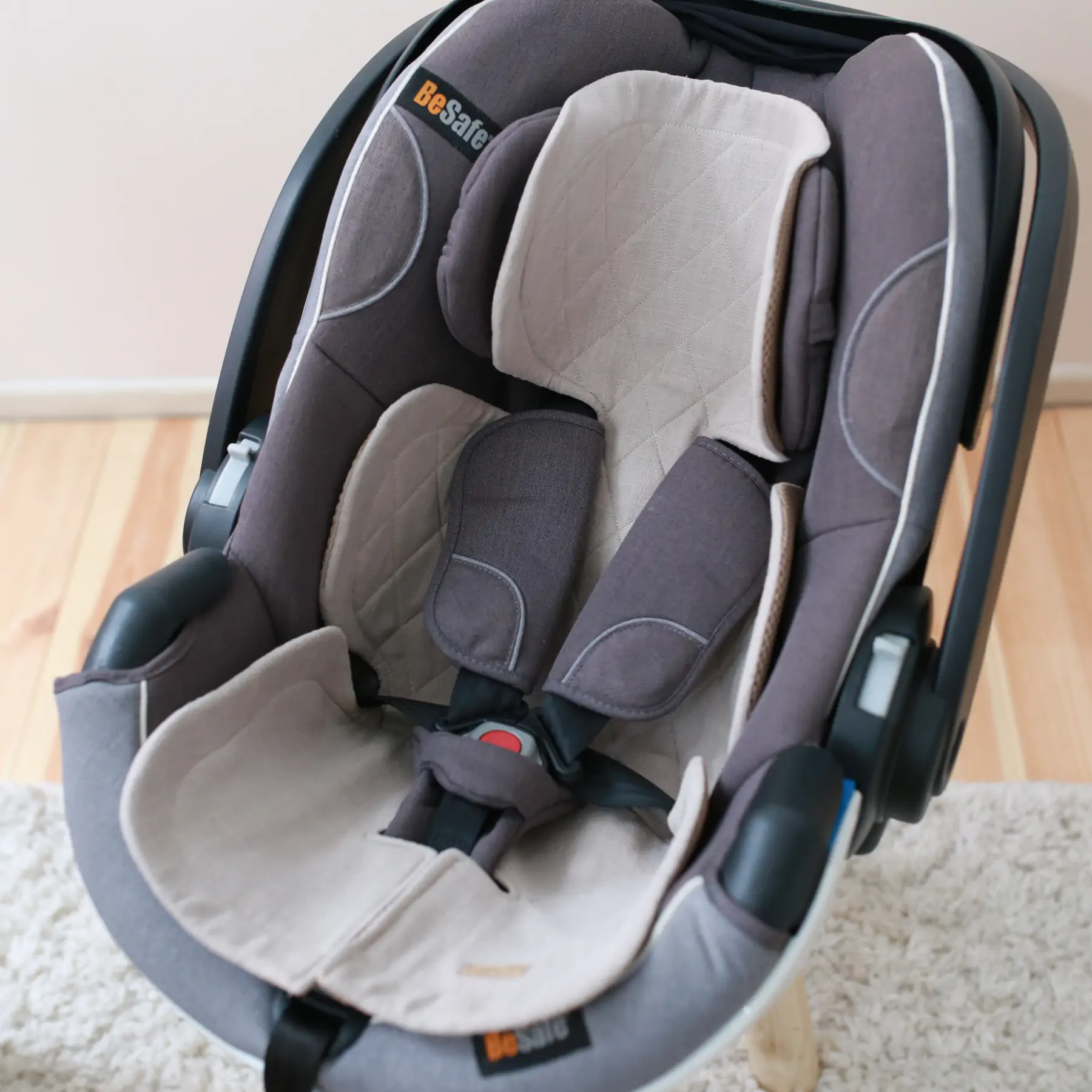 Articole transport - Insert din In pentru Scoică Auto BabyLy, Antitranspirație, Design 3D Respirabil, 0-13kg, Bej