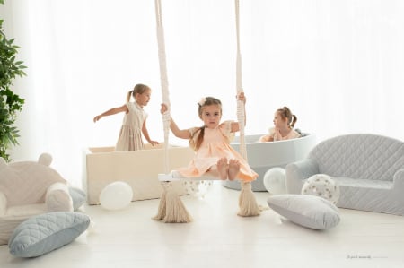 Leagan din lemn si spuma pentru copii WoodSwing by BabySteps, Catifea Velvet Dark Grey [11]