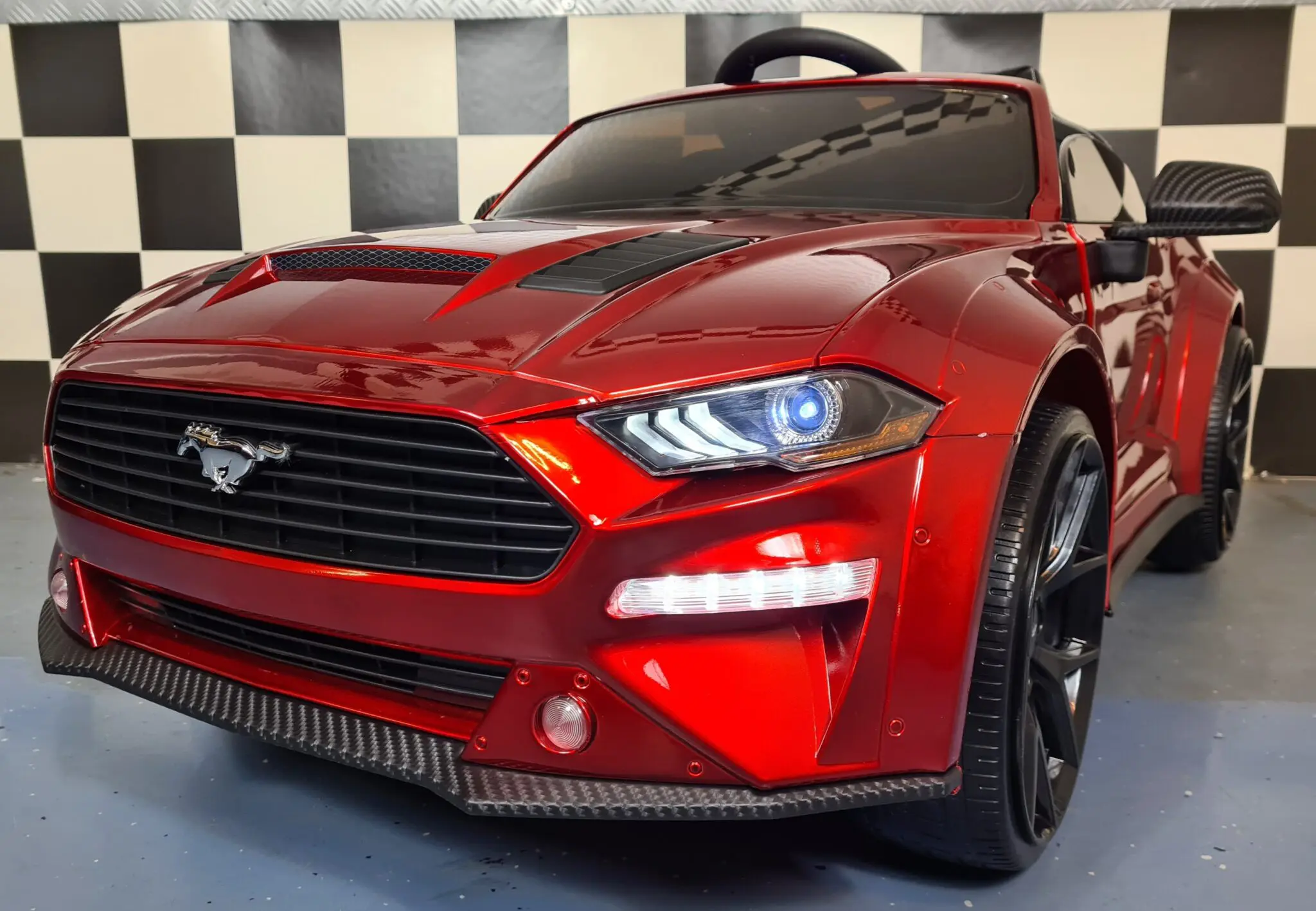 Mașină electrică Ford Mustang 24V, licență oficială – Drift & Telecomandă, roșu metalic premium [2]