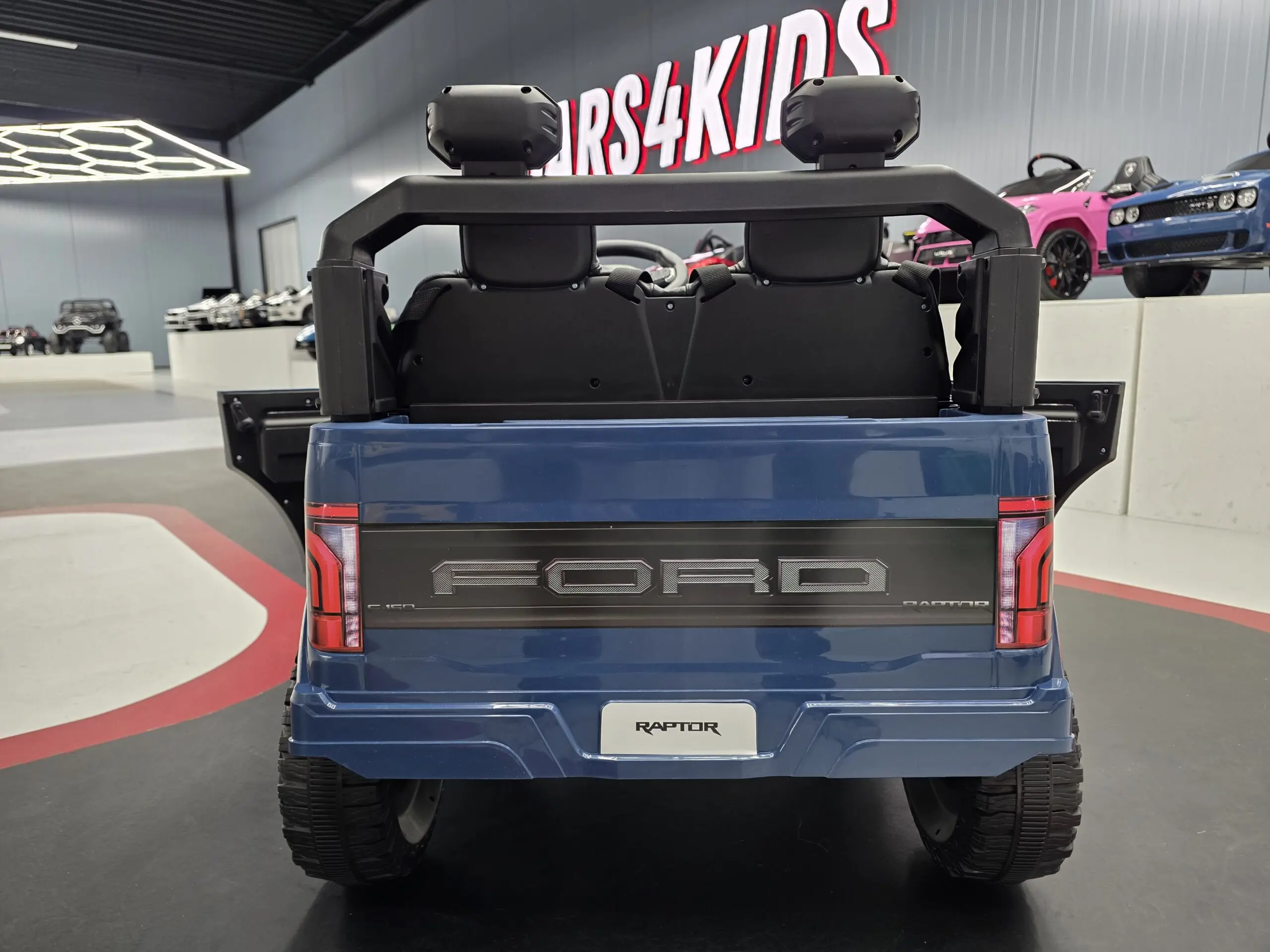 Mașină electrică Ford Raptor 24V Albastru, 2 Locuri, licență oficială – Telecomandă 2.4G, Scaun Piele [6]