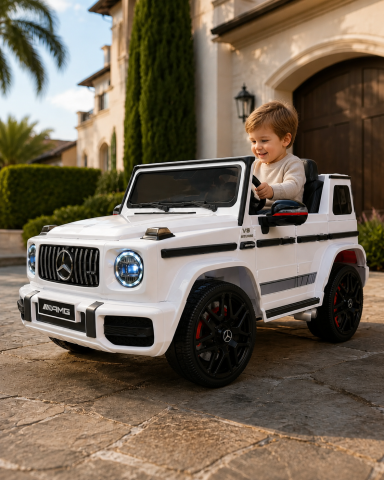 Mașinuțe electrice 12V - Mașină electrică Mercedes G63 AMG 12V Alb, Licență Oficială – 4 Motoare, Telecomandă 2.4G