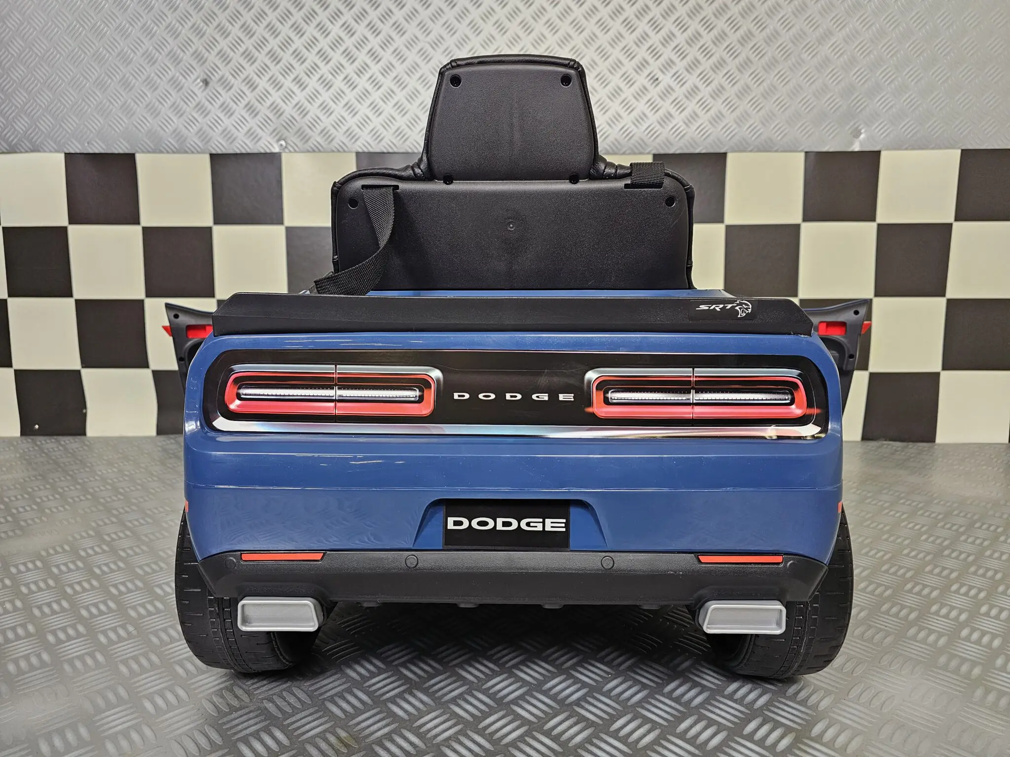 Mașinuță Electrică Copii Dodge Charger SRT 12V, Telecomandă, Bluetooth, Șa Piele, Suspensie, 3-5 ani [8]