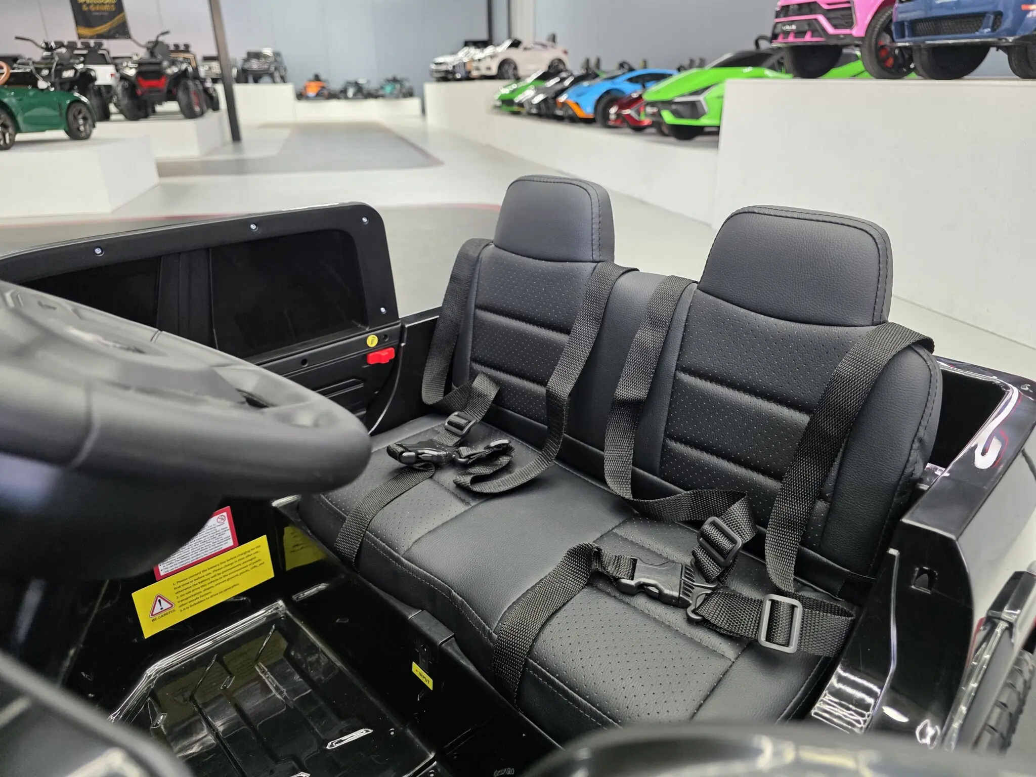 Mașinuță Electrică Copii Dodge RAM Pick-up 12V, Telecomandă, Bluetooth, Șa Piele, Soft Start, Negru [9]