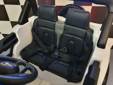 Mașinuță Electrică Copii Jeep Wrangler 12V 4x4, Telecomandă, Bluetooth, 4 Motoare, Uși Funcționale, Șa Piele [12]