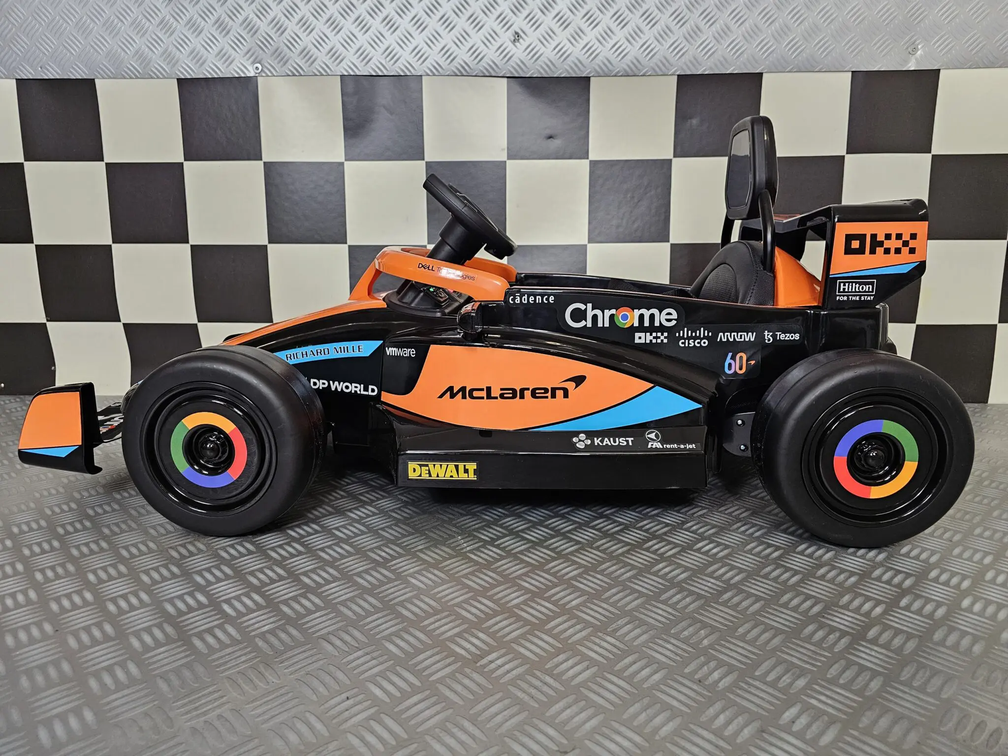 Mașinuță Electrică McLaren Formula 1 12V Portocaliu – Licență Oficială McLaren, Bluetooth, Telecomandă 2.4G, Scaun Piele | 3-5 Ani, Max. 30 kg [4]