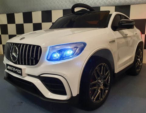 Mașinuță Electrică pentru Copii Mercedes-Benz GLC 63 AMG 12V Alb – 4 Motoare, Suspensii, Bluetooth, Telecomandă 2.4G | 3 Ani+, Max. 30 kg [2]