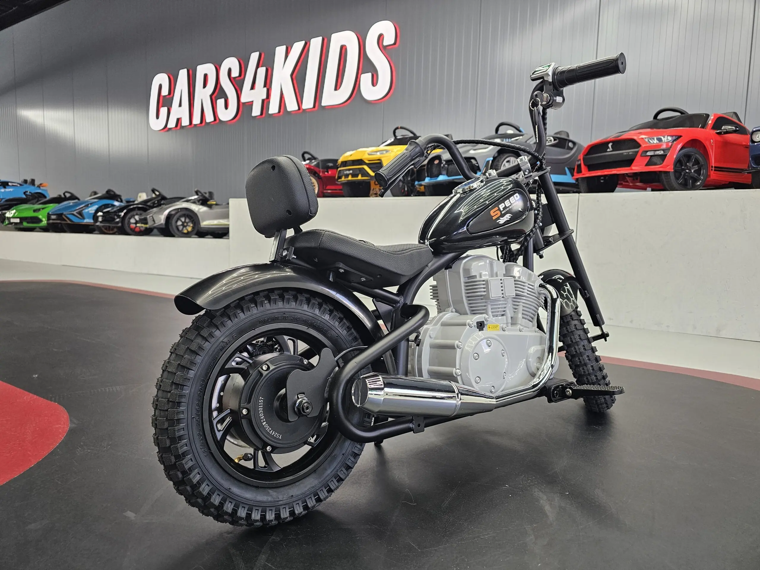 Motocicletă Electrică Chopper 24V Negru, Motor Brushless – Viteză 20 km/h | 6+ Ani [2]