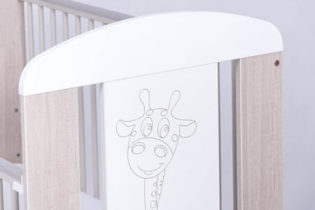 Patut bebe cu laterala culisabila si inaltime reglabila a saltelei, Giraffe Santana, 120x60 cm [9]
