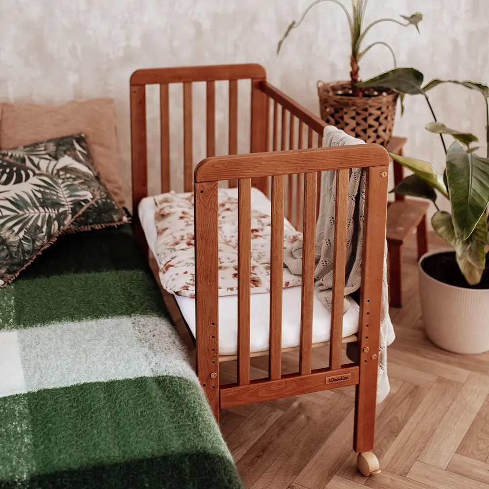 Patuturi lemn 120x60 cm - Patut bebe din lemn masiv, patut lateral cu inaltime reglabila a saltelei, bedside Vintage, 90 x 40 cm