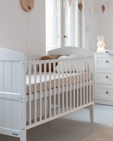Patut din lemn masiv, transformabil pentru bebe si junior, Hampton 140 x 70 cm [3]