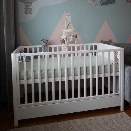 Patut din lemn masiv, transformabil pentru bebe si junior, Smooth 140 x 70 cm [32]