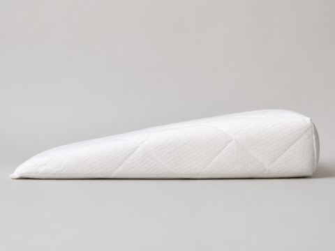 Perne, pilote si babynest - Pernă Danpol Plan Înclinat Antiregurgitare pentru Bebeluși, Spumă VISCO Memory Foam, Husă Matlasată cu Aloe Vera, 60x38cm, Certificat ECO 5