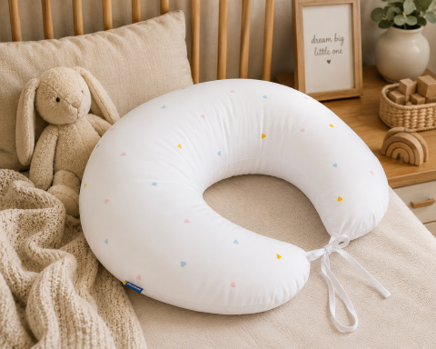 Perne pentru alaptare - Pernă pentru gravide și alăptare, husă detașabilă din bumbac 100% și umplutură antialergică BabySoft®, Airy Bej – Amy