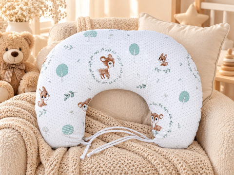 Perne pentru alaptare - Pernă pentru gravide și alăptare, husă detașabilă din bumbac 100% și umplutură antialergică BabySoft®, Căprioara Mică – Amy