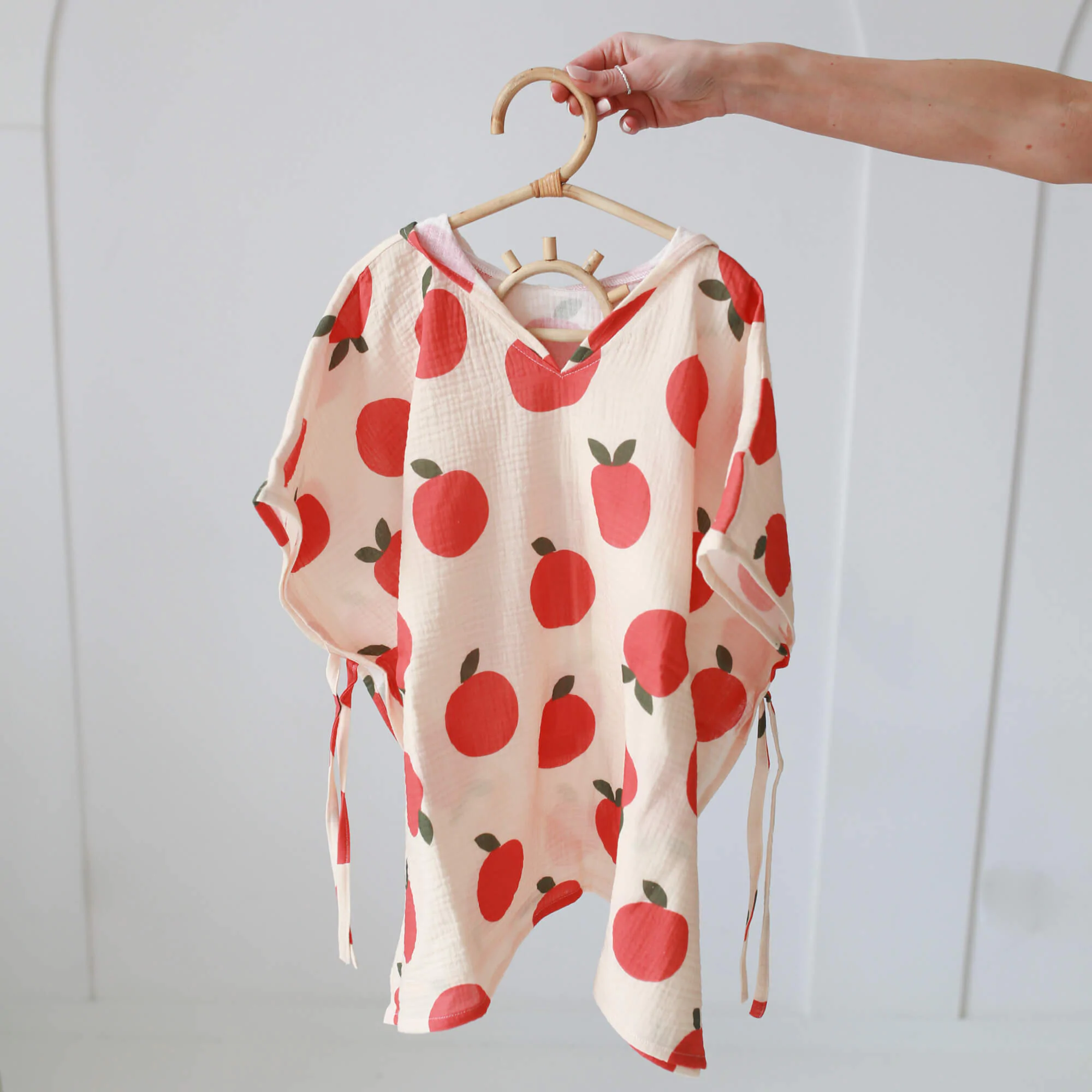 Ingrijire si igiena - Prosop din bumbac muselina cu gluga pentru copii, Poncho, Peach, S 2-3 ani