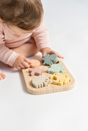 Puzzle din silicon alimentar cu baza din bambus „Sea Life” [13]