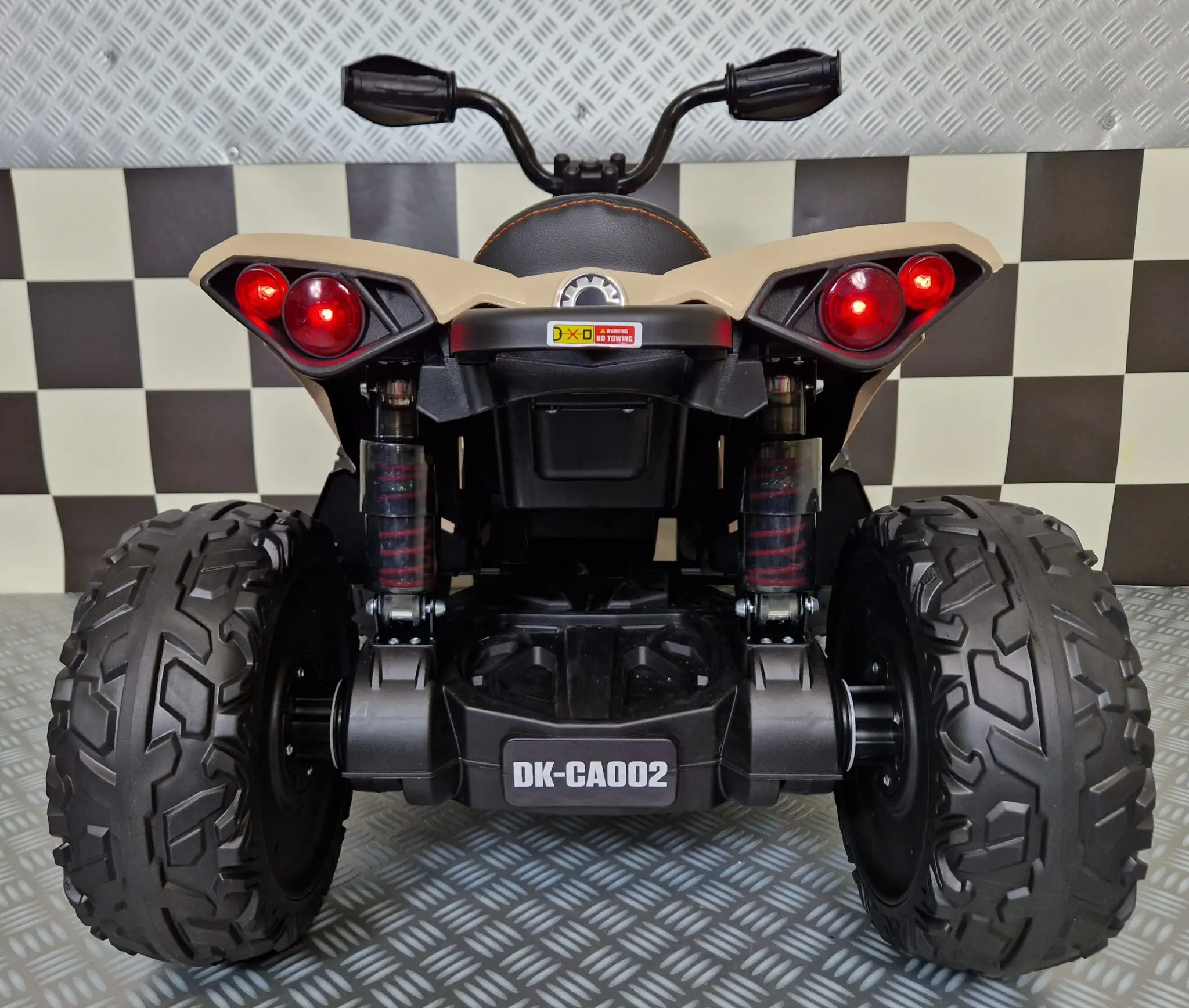 Quad Electric pentru Copii Can-Am Maverick 24V Khaki – Licență Oficială, 2 Motoare 200W, Suspensii, Bluetooth, Roți EVA | 3 Ani+, Max. 30 kg [6]