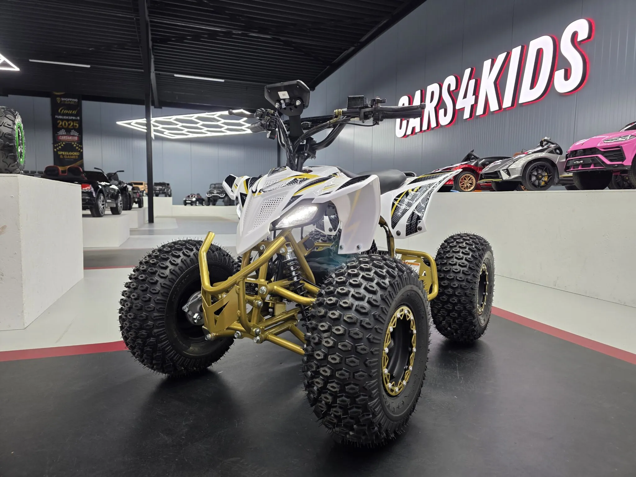 Mașinuțe electrice copii premium - Quad electric pentru copii Phantom Gold Pro Brushless 48V, motor 800W, roți gonflabile, suspensie, bord digital, auriu