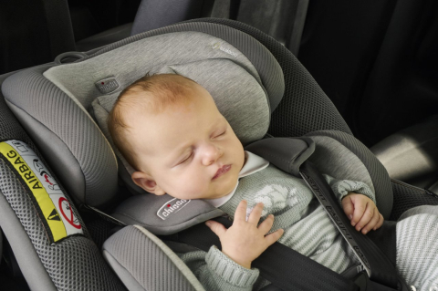 Scaun auto rotativ cu baza isofix Chicco Seat 105 i-Size, Posh Black, 40-105cm, de la nastere pana la 4 ani [3]