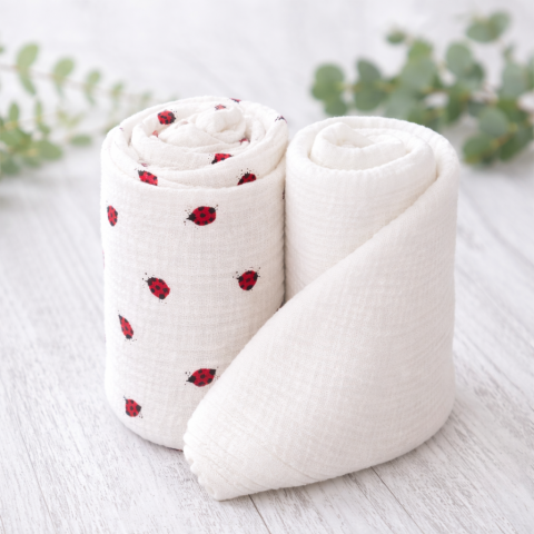 Museline - Set 2 museline Gărgărița Norocoasă din bumbac Muselina Organica GOTS100%, 70x70 cm