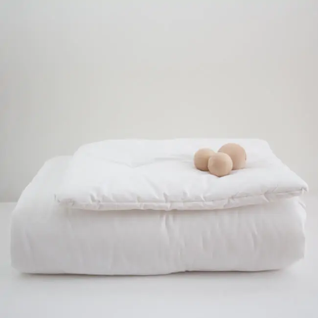 Set pilota 135 x 100 cm si perna 40 x 60 cm pentru copii, bumbac premium matlasat si umplutura hipoalergenică BabySoft [5]