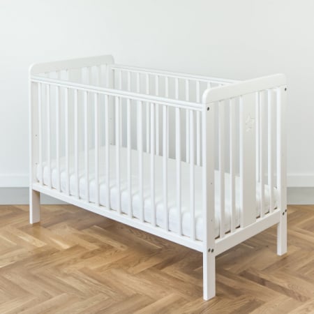 Patuturi lemn 120x60 cm - Patut din lemn pentru bebe, inaltime saltea reglabila, Star Baby Alb 120x60 cm