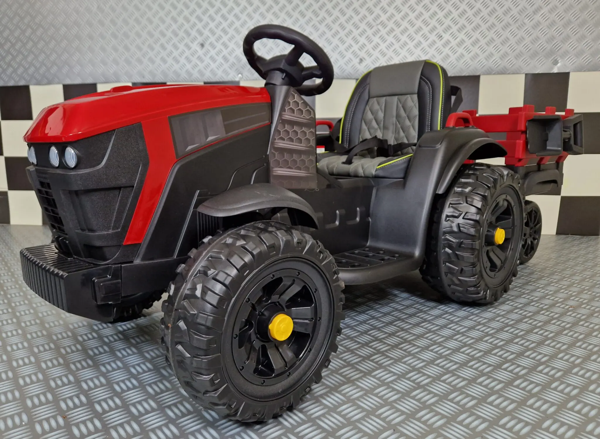 Tractor Electric pentru Copii Farmer 12V Roșu, cu Remorcă Detașabilă și Telecomandă 2.4G – Roți EVA, Scaun Piele | 3-6 Ani [3]