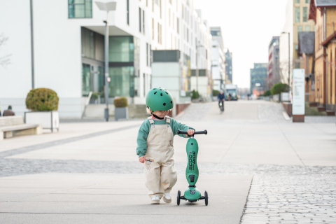 Trotinetă copii 2in1 premium Scoot & Ride HighwayKick 1 Forest, cu șezut, sistem anti-răsturnare, reglabilă 1–5 ani (max. 50 kg) [37]