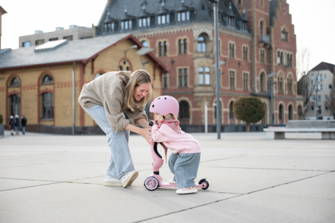 Trotinetă copii 2in1 premium Scoot & Ride HighwayKick 1 Rose, cu șezut, sistem anti-răsturnare, reglabilă 1–5 ani (max. 50 kg) [25]