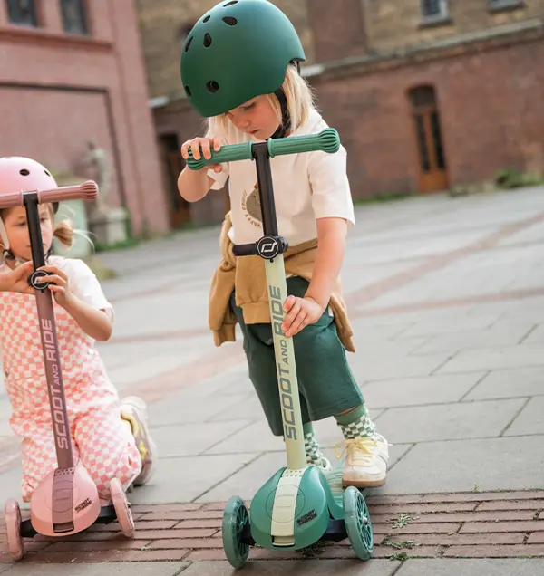 Trotineta copii pliabila, reglabila, roti luminoase, Highwaykick 3S Led Forest, 3+ ani, pana la 50 kg, Scoot & Ride [9]