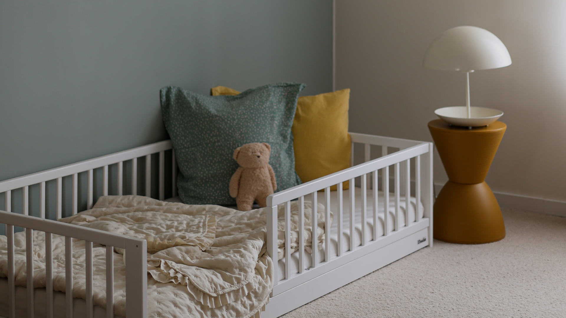 Pat din lemn masiv pentru Junior Monty Montessori White 160A 80 cm [1]